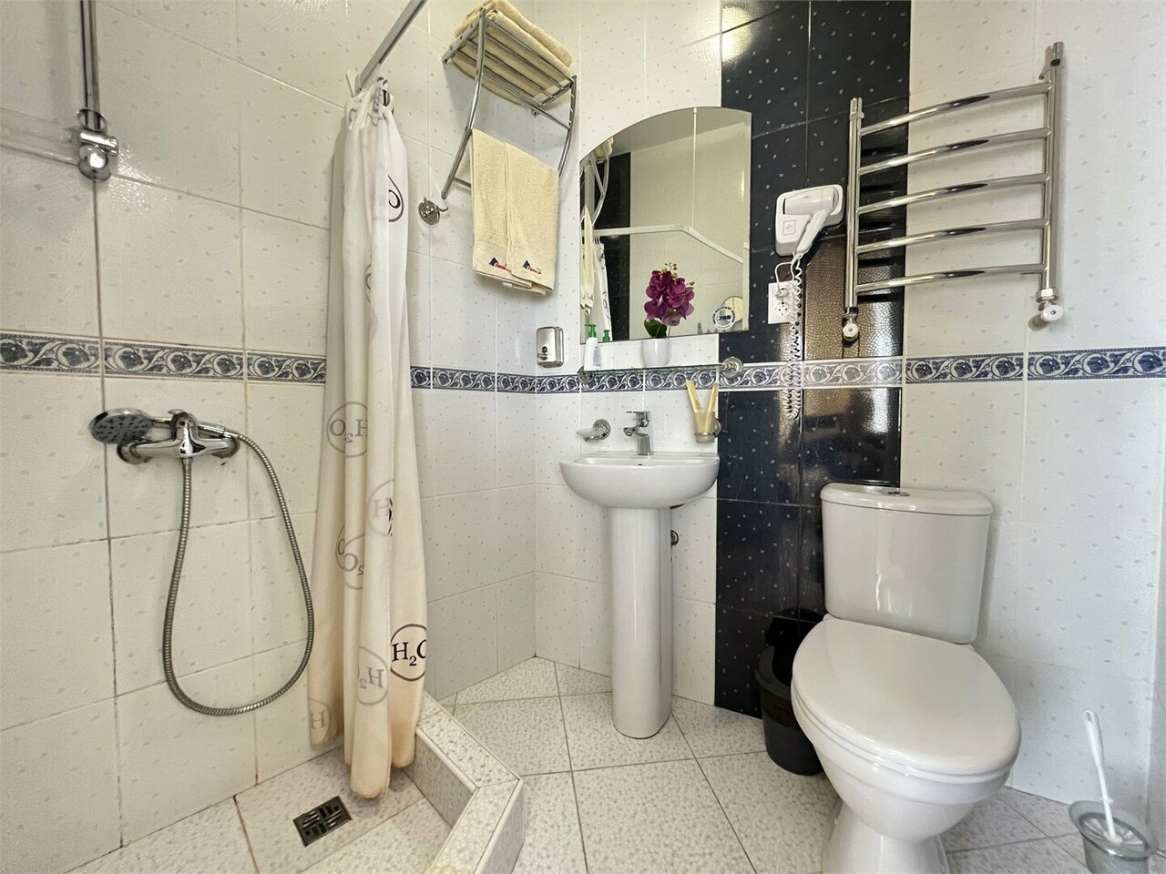 Гостиница Линкор Геленджик