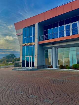 Гостиница Линкор Геленджик-0